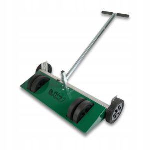 Niwelator terenu Zielony Spaw z kołami i lemieszem ze stali nierdzewnej